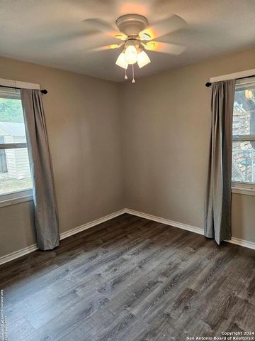 7311 REMUDA DR, San Antonio, TX 78227