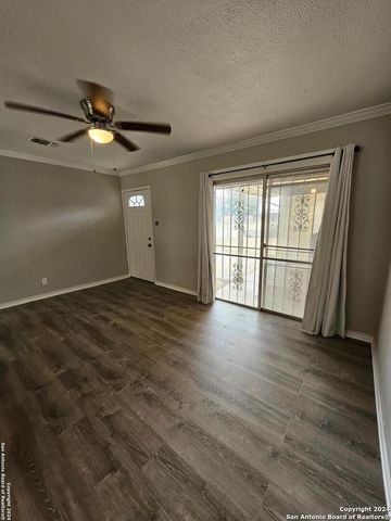 7311 REMUDA DR, San Antonio, TX 78227