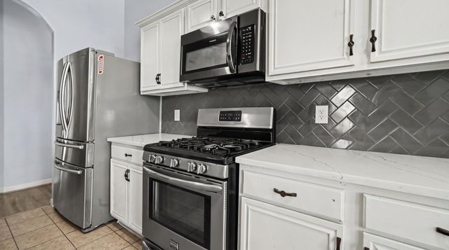 8330 Rusty Blackhaw Lane, Baytown, TX 77523