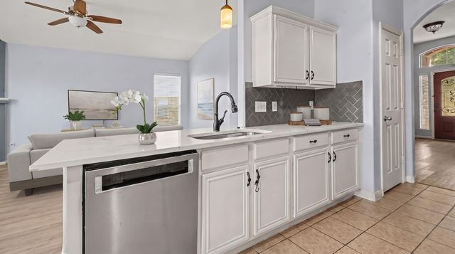 8330 Rusty Blackhaw Lane, Baytown, TX 77523