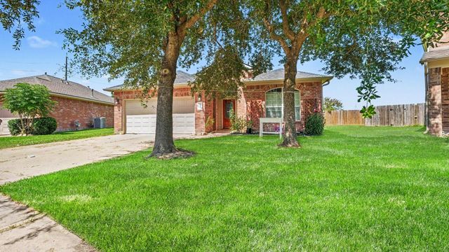 8330 Rusty Blackhaw Lane, Baytown, TX 77523