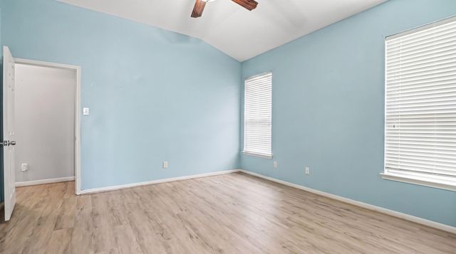 8330 Rusty Blackhaw Lane, Baytown, TX 77523