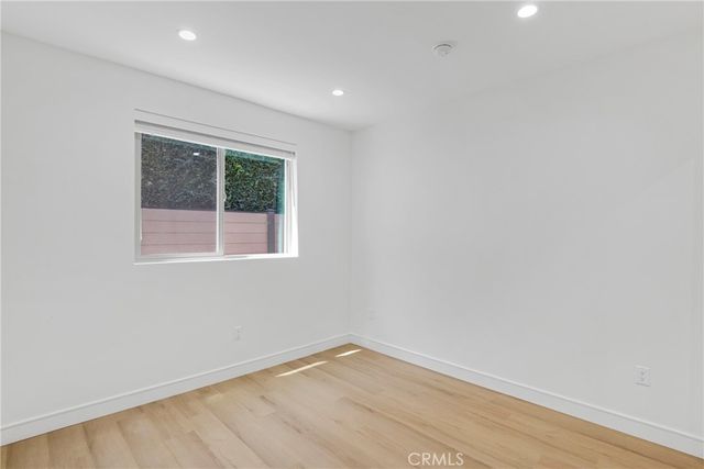 4851 Woodman Avenue, Sherman Oaks, CA 91423