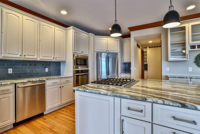 2316 Pinnacle Court, Hebron, KY 41048