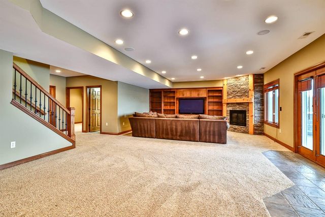 2316 Pinnacle Court, Hebron, KY 41048