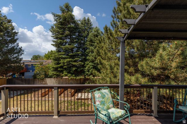 1131 N 575 W, Clinton, UT 84015