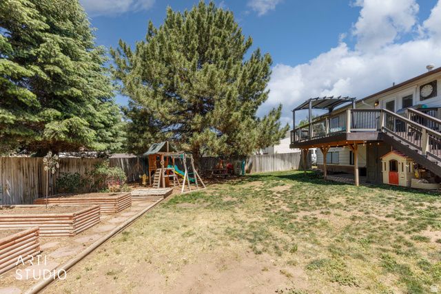 1131 N 575 W, Clinton, UT 84015