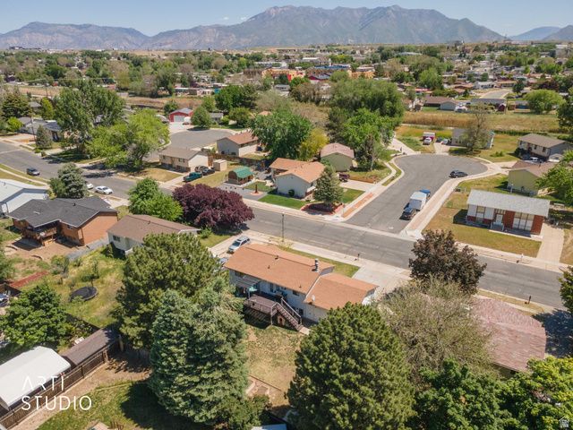 1131 N 575 W, Clinton, UT 84015