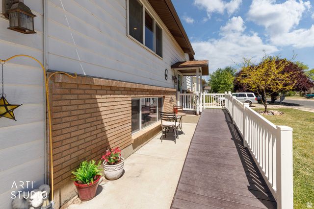 1131 N 575 W, Clinton, UT 84015