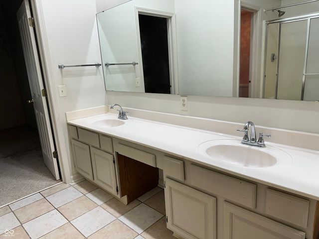 17934 Village Way N, Noblesville, IN 46062