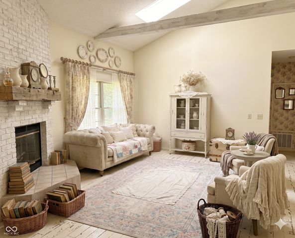 17934 Village Way N, Noblesville, IN 46062