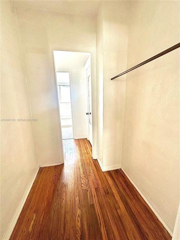 821 W 39th Street 2, Miami Beach, FL 33140