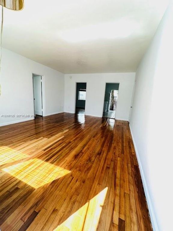 821 W 39th Street 2, Miami Beach, FL 33140