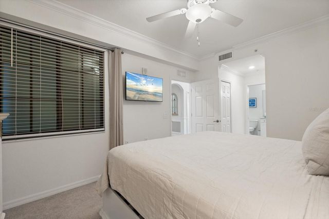 17704 GAWTHROP DRIVE 207, Bradenton, FL 34211