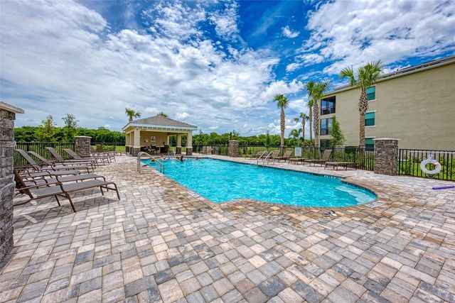 17704 GAWTHROP DRIVE 207, Bradenton, FL 34211