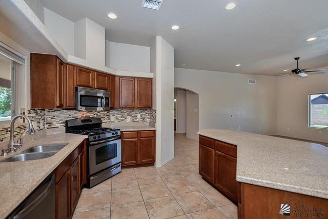 11578 E 25 St, Yuma, AZ 85367