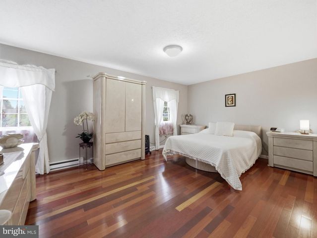 3526 TURNBERRY DRIVE, Chambersburg, PA 17202