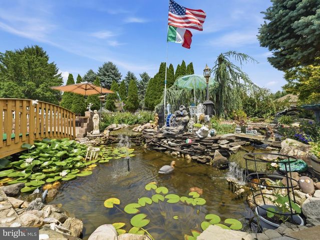 3526 TURNBERRY DRIVE, Chambersburg, PA 17202