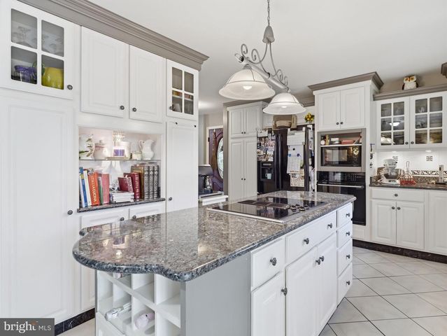 3526 TURNBERRY DRIVE, Chambersburg, PA 17202