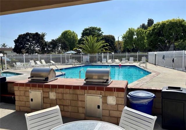 4791 Lago Drive 304, Huntington Beach, CA 92649