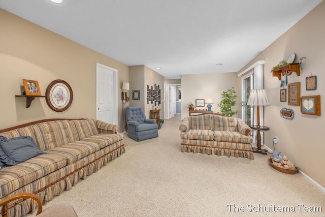 2614 Rolling Ridge Lane, Grand Rapids, MI 49534