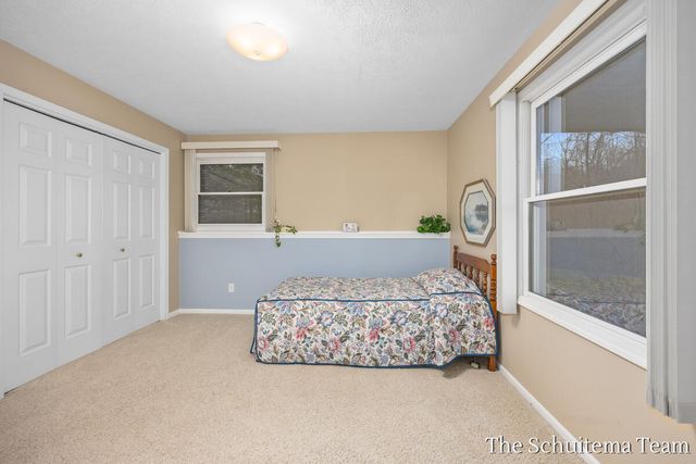 2614 Rolling Ridge Lane, Grand Rapids, MI 49534