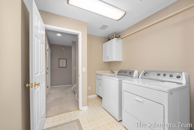 2614 Rolling Ridge Lane, Grand Rapids, MI 49534