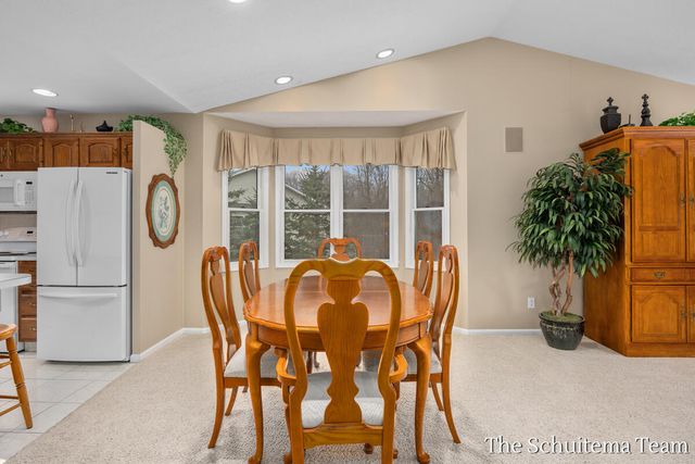 2614 Rolling Ridge Lane, Grand Rapids, MI 49534