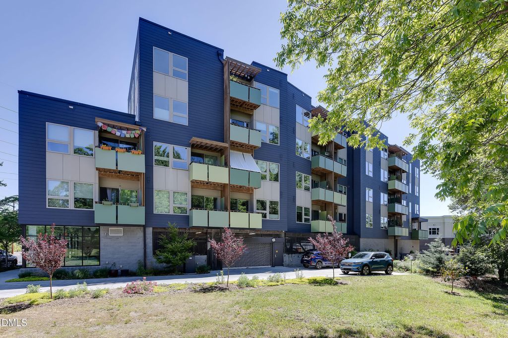 610 Trent Drive Unit 403, Durham, NC 27705