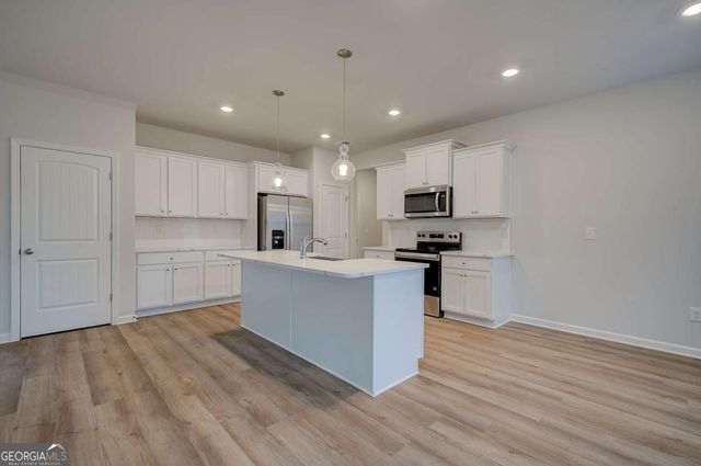 113 St Annes Place, Covington, GA 30016