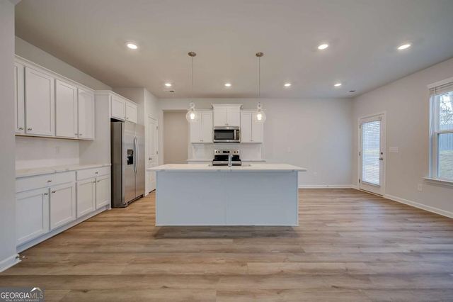 113 St Annes Place, Covington, GA 30016