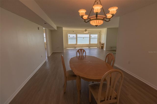 5980 SHORE BOULEVARD S 405, Gulfport, FL 33707