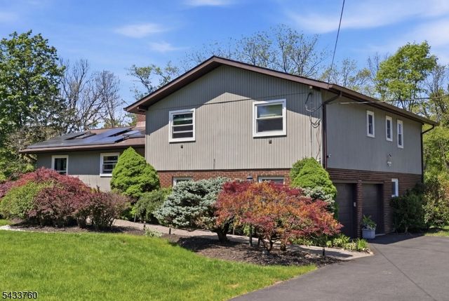 87 Readington Rd, Readington Twp., NJ 08889