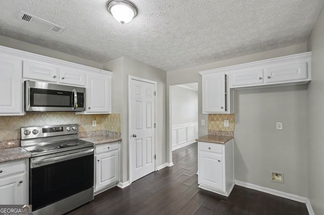 1259 Maxey Court, Winder, GA 30680