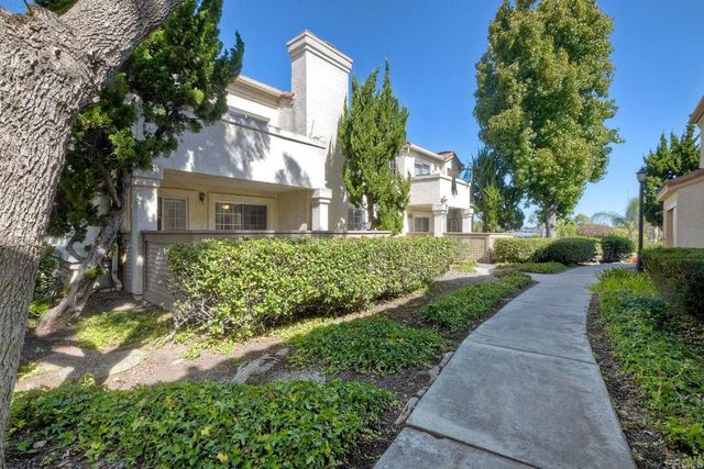 750 Breeze Hill Road 121, Vista, CA 92081