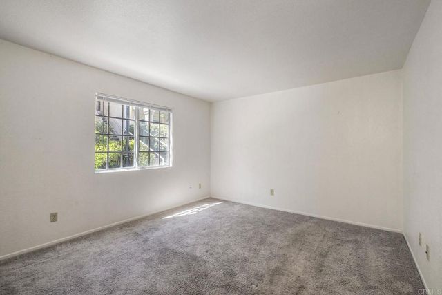 750 Breeze Hill Road 121, Vista, CA 92081