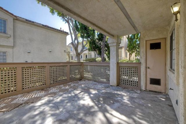 750 Breeze Hill Road 121, Vista, CA 92081