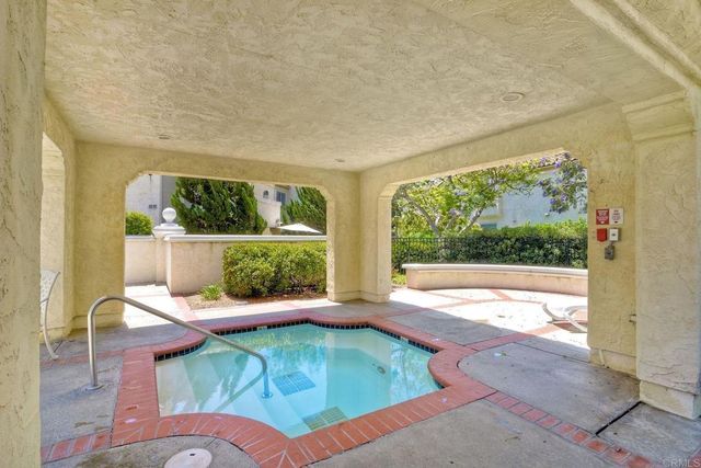 750 Breeze Hill Road 121, Vista, CA 92081