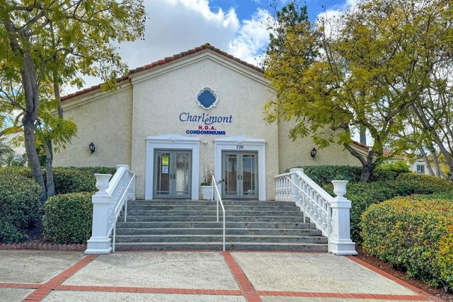 750 Breeze Hill Road 121, Vista, CA 92081