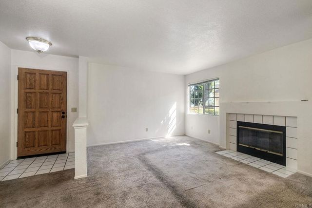 750 Breeze Hill Road 121, Vista, CA 92081