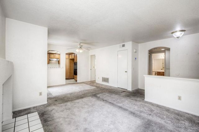 750 Breeze Hill Road 121, Vista, CA 92081
