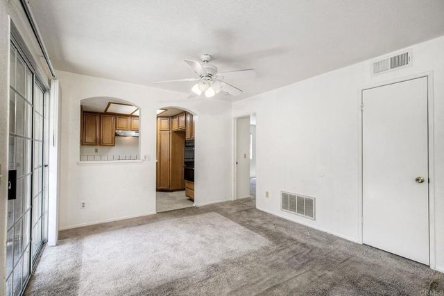 750 Breeze Hill Road 121, Vista, CA 92081