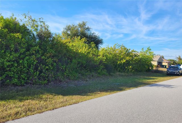 9509 MIAMI CIRCLE, Port Charlotte, FL 33981