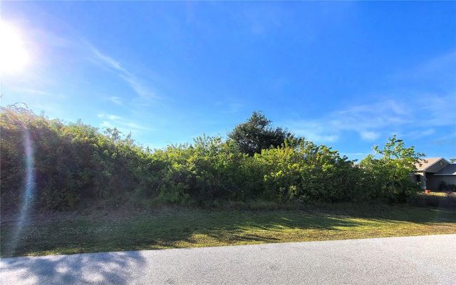 9509 MIAMI CIRCLE, Port Charlotte, FL 33981