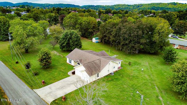 326 Tucker Rd, Seymour, TN 37865