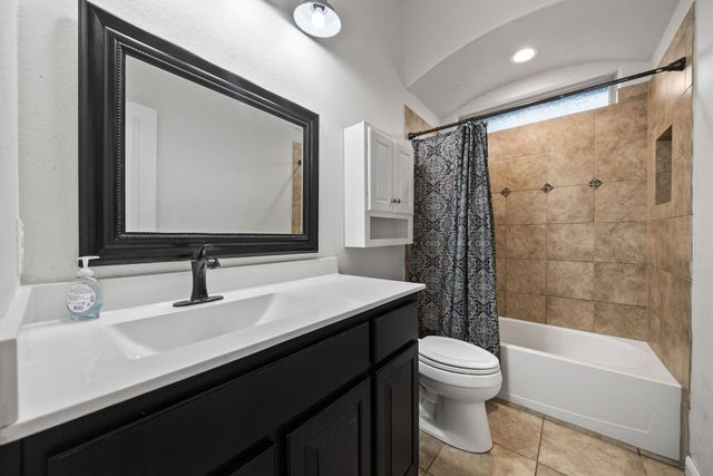 328 Running water Trail, Fort Worth, TX 76131