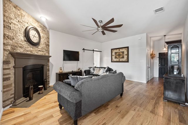 328 Running water Trail, Fort Worth, TX 76131