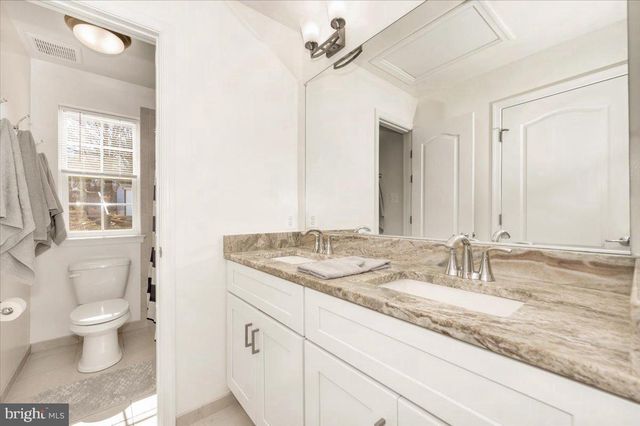 971 ERNA DR, Sykesville, MD 21784