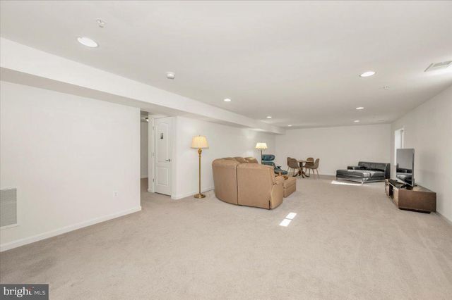 971 ERNA DR, Sykesville, MD 21784