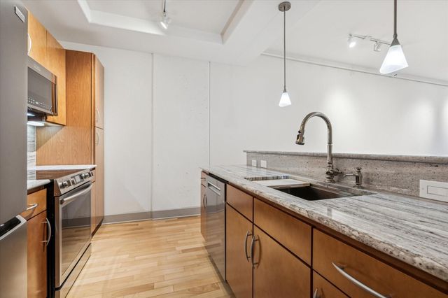 1901 Post Oak Boulevard 507, Houston, TX 77056